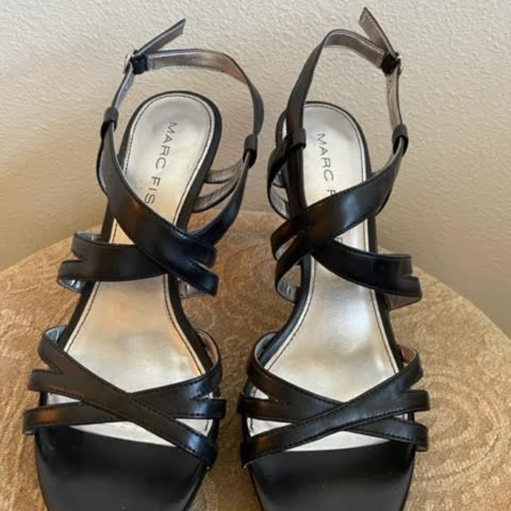 Marc Fisher Size 8 Strappy Sandals with platform